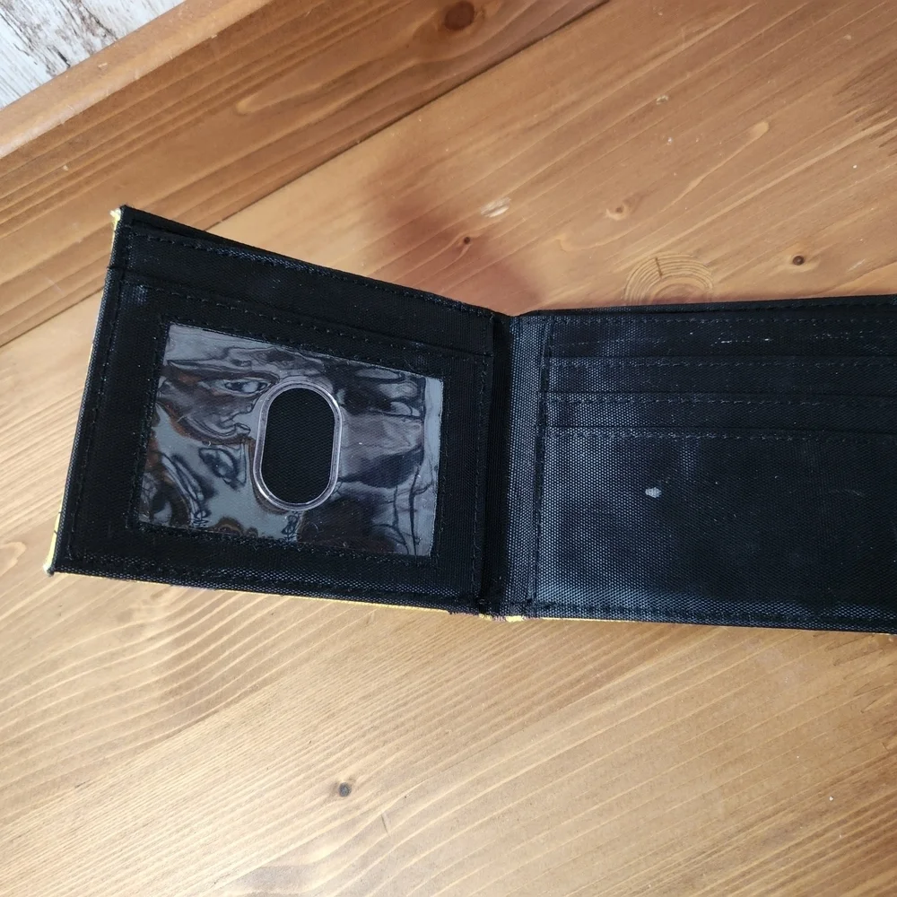 Pokemon Yellow and Black Pikachu Wallet and Key Ring Set